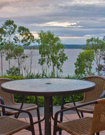 Tinaroo Lake Resort